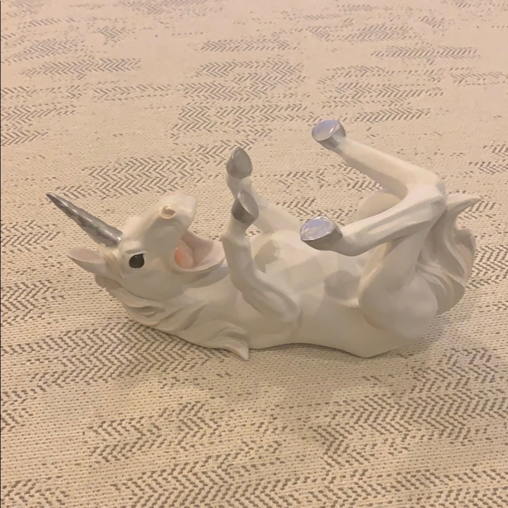 Unicorn wine bottle holder